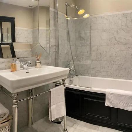 Elegant Luxury Private By Eiffel Tower *