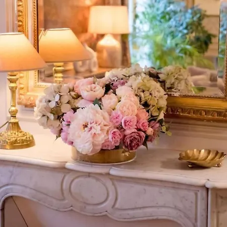 Elegant Luxury Private By Eiffel Tower Parigi