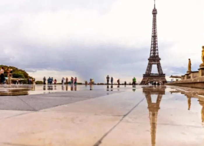 Elegant Luxury Private By Eiffel Tower Paris