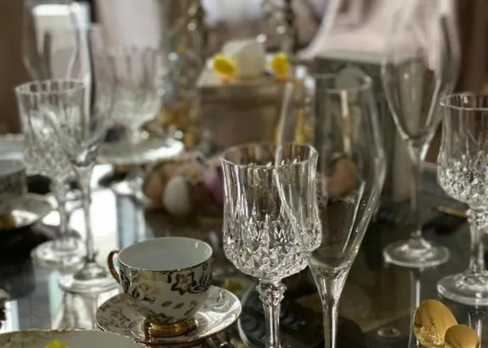 Elegant Luxury Private By Eiffel Tower Paris